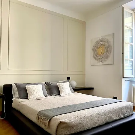 דירה Charming - Downtown In The Pedestrian Area With 2 Double Bedrooms And 2 Complete Bathrooms A Spacious Living And Full Equipped Kitchen *