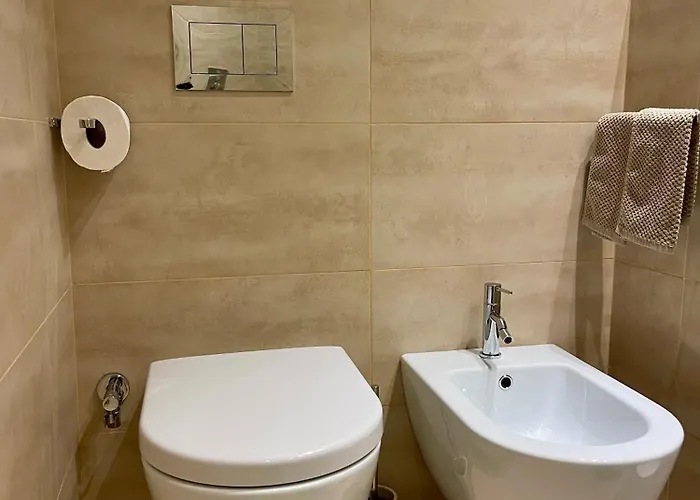 Charming - Downtown In The Pedestrian Area With 2 Double Bedrooms And 2 Complete Bathrooms A Spacious Living And Full Equipped Kitchen Apartmán *